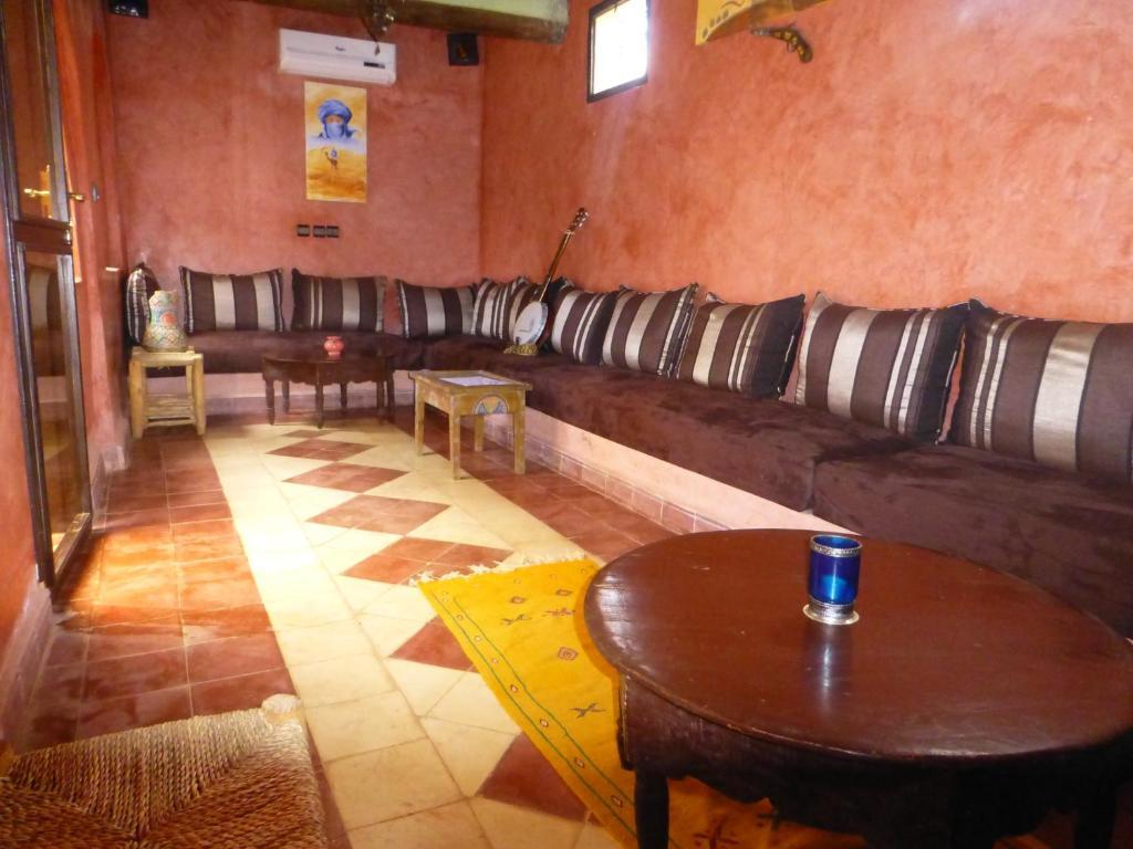 Kasbah La Cigogne Bed and Breakfast Αΐτ-Μπεν-Χαντού Εξωτερικό φωτογραφία